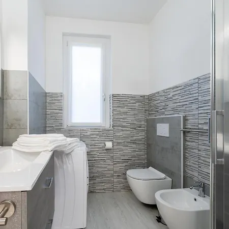 Argentea Apartment *