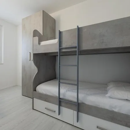 Argentea Apartment *
